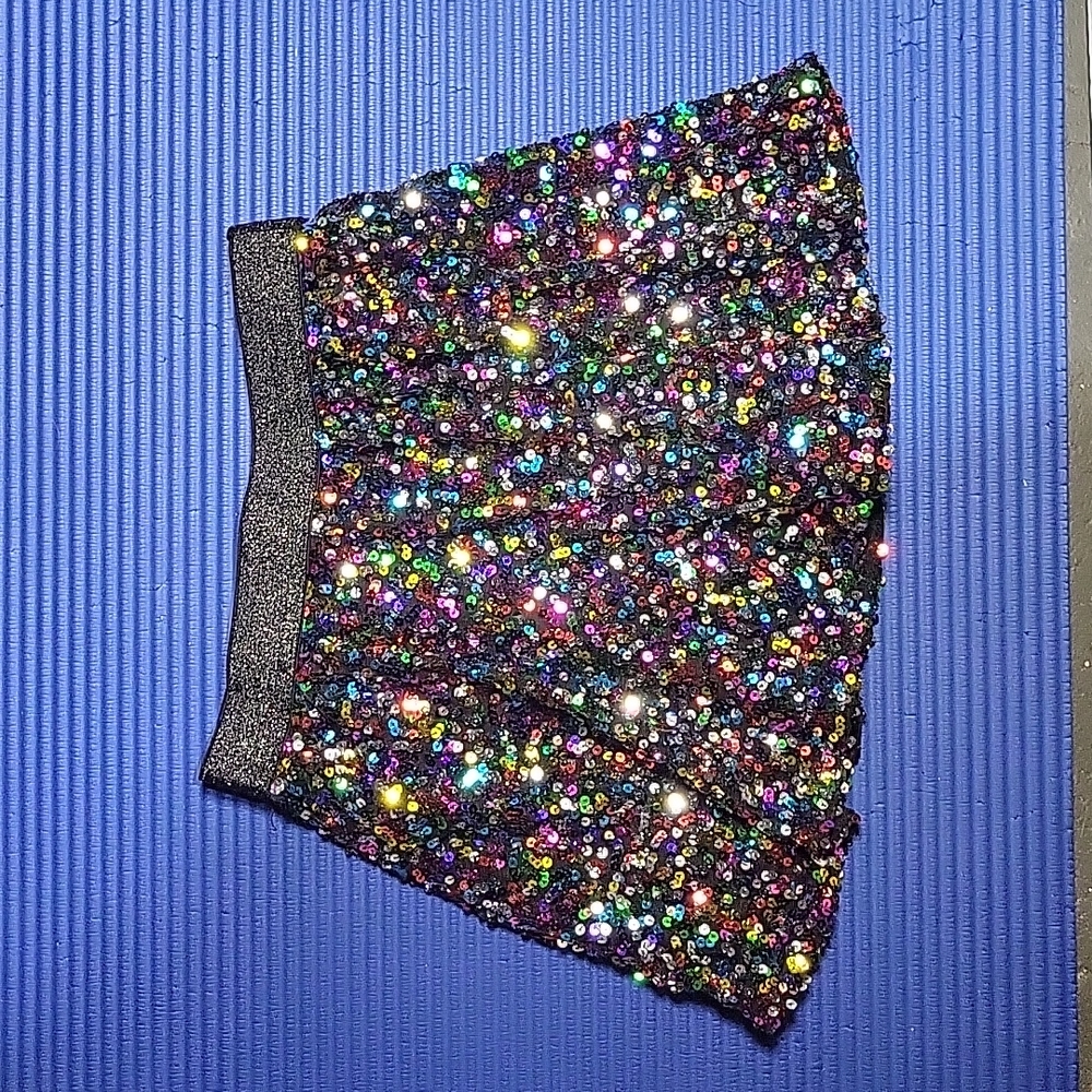 Size 10 girls multicolored sequin skirt
